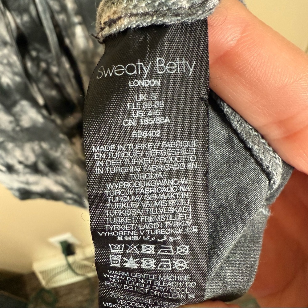 Sweaty Betty Take It Easy Black Tie-Dye Draw-String Waist Dress Size Small - Picture 8 of 8